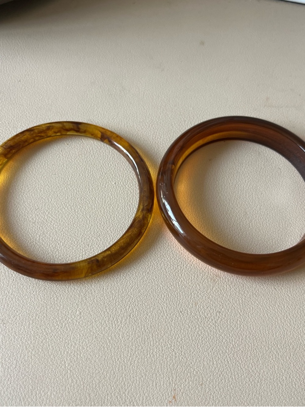 Amber Tortoiseshell Bangle Set